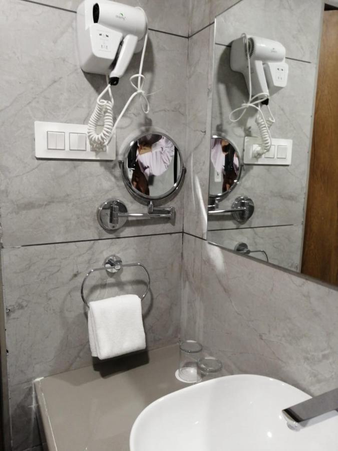 Comfort Inn , Statue Of Unity Kevadia Bagian luar foto